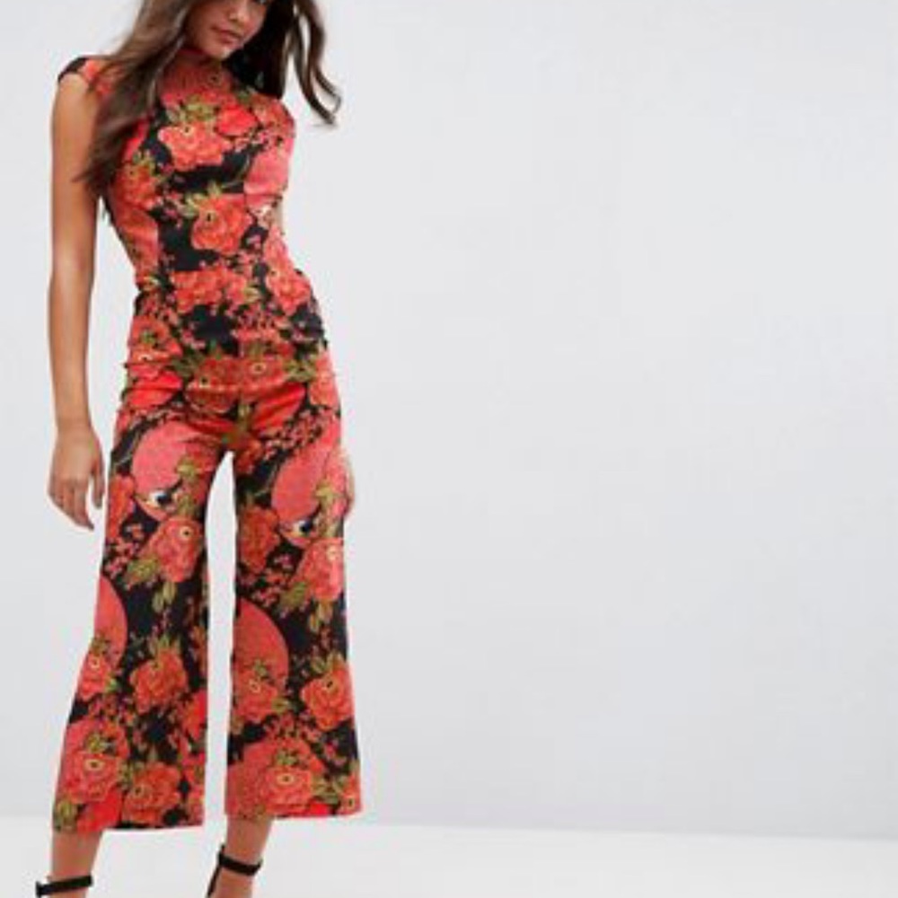Jumpsuit - Picture 2 of 7